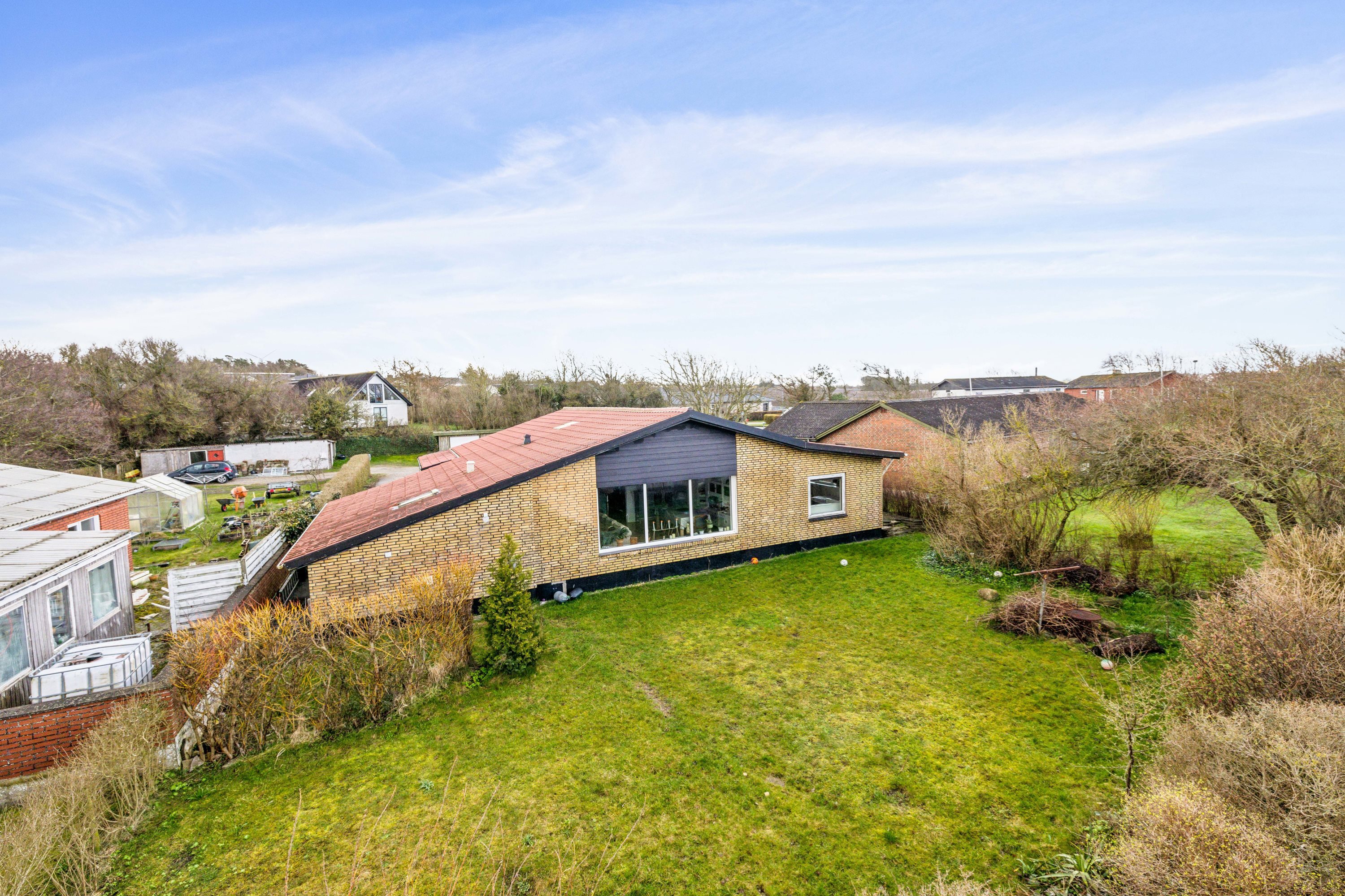 Villa på Tolstrupvej 3 9670 Løgstør.