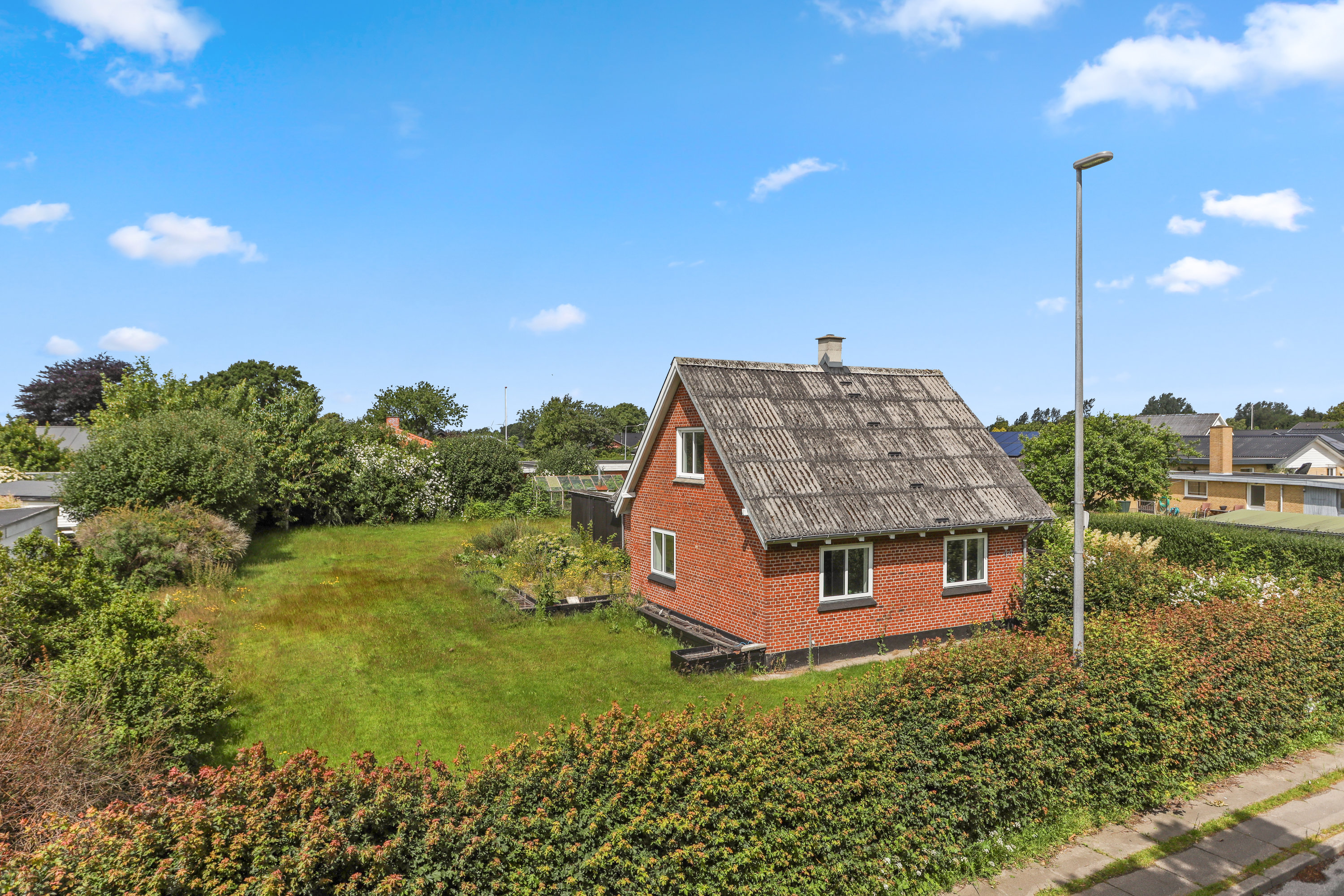 Villa på Stokbrovej 44 9381 Sulsted.