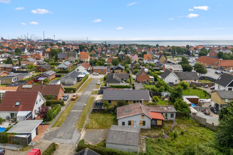 Byggegrund på lukket stikvej i det populære Søheltekvarter