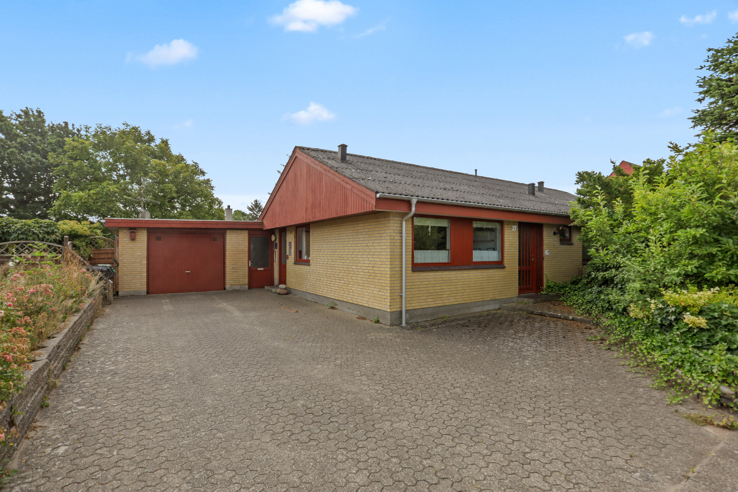 Villa på Niels Juels Vej 17 9340 Asaa.