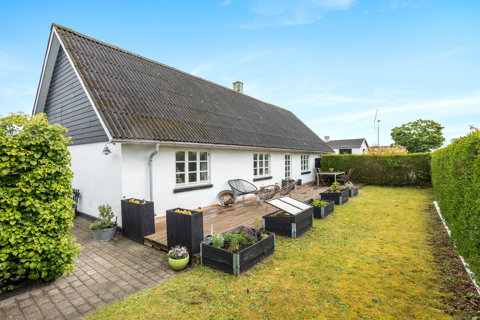 Rummelig og hyggelig villa med skøn beliggenhed