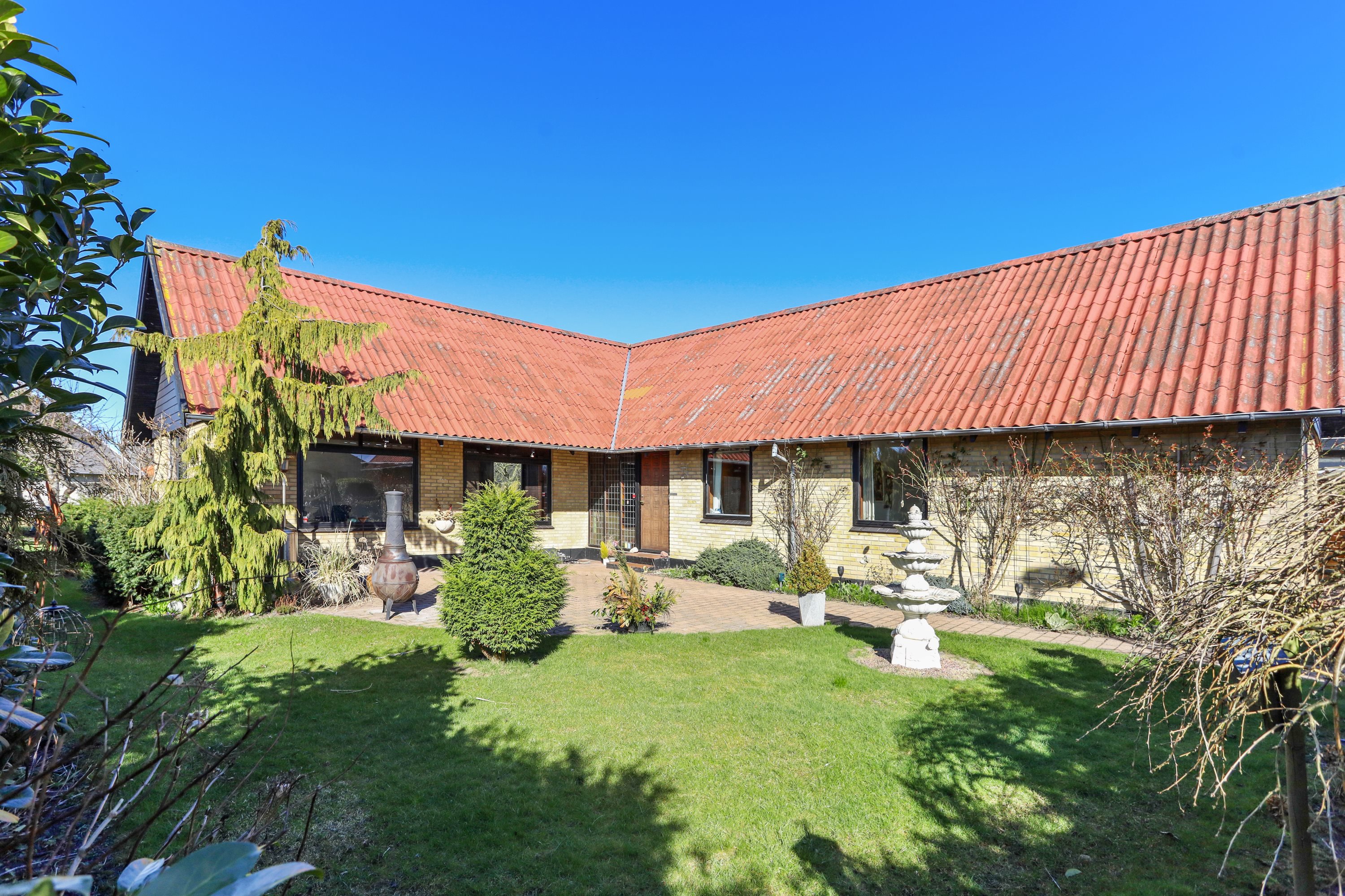 Villa på Rypevej 12 9970 Strandby.