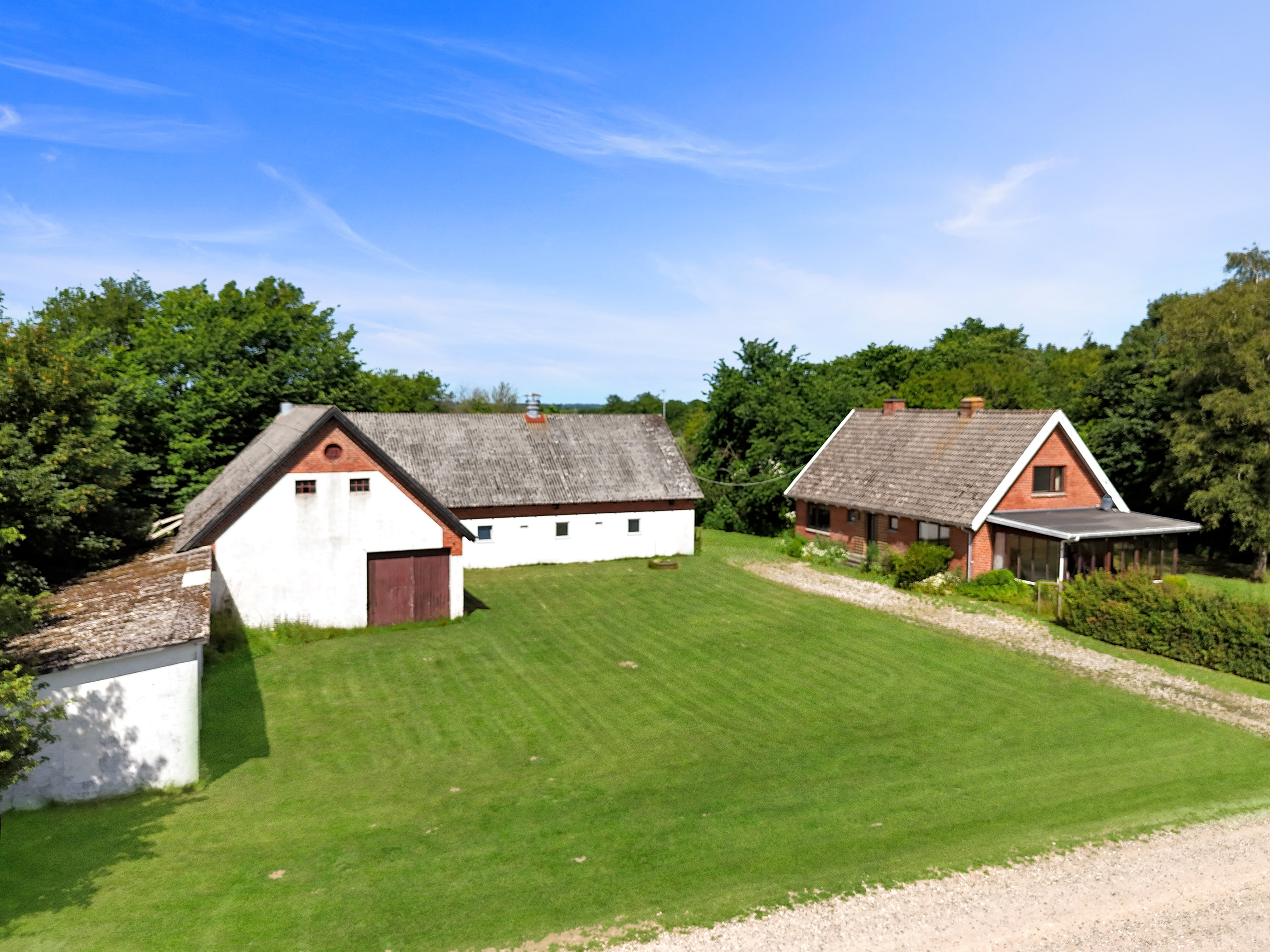 Landejendom på Trintvedvej 2 9330 Dronninglund.