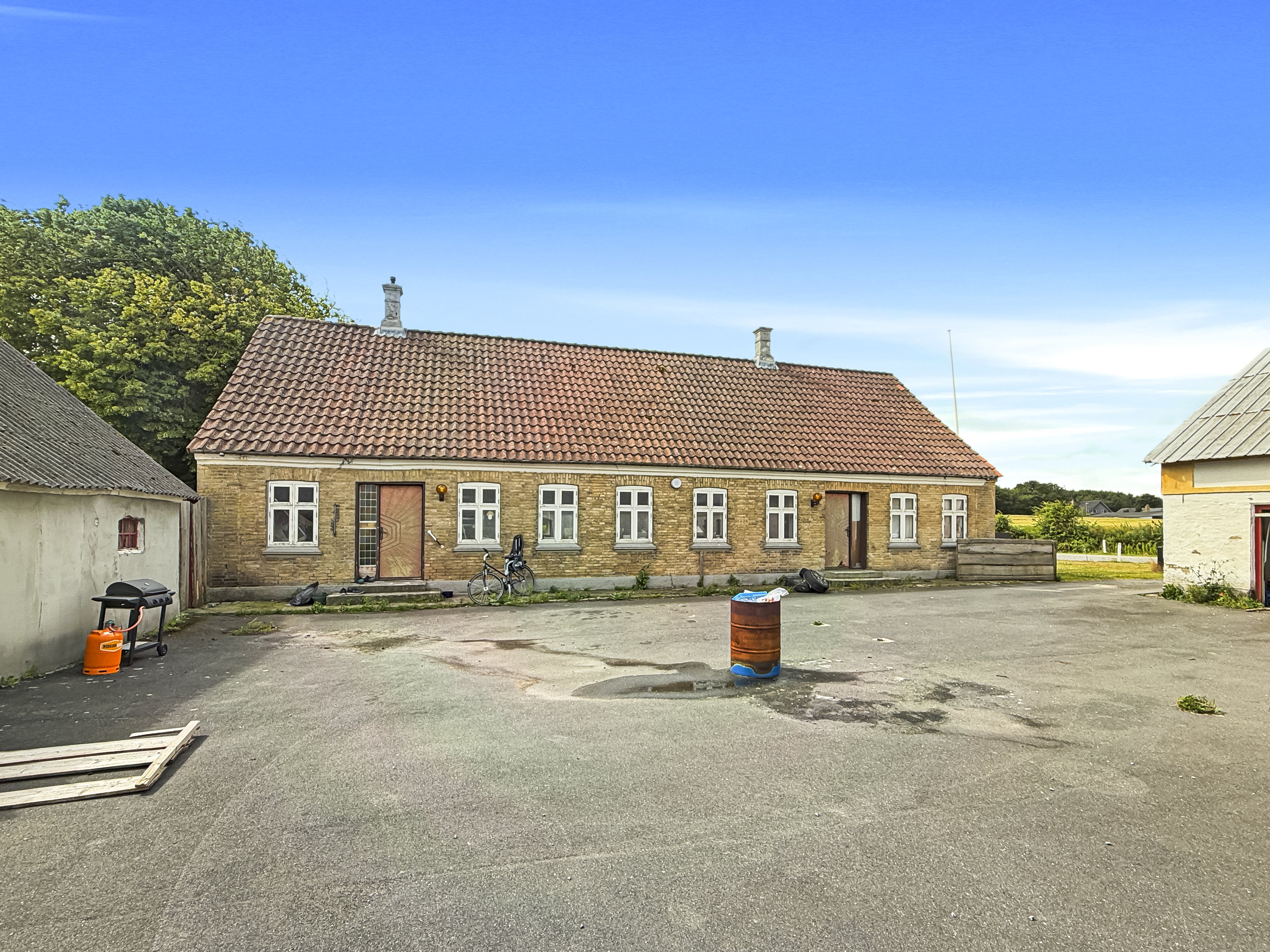 Landejendom på Aarsvej 55 9670 Løgstør.